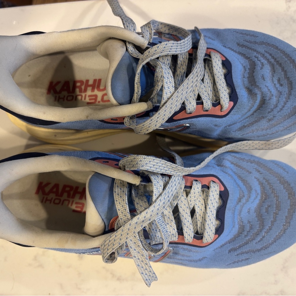 Karhu Ihoni 3.9 Blue & Pink Lace-Up Running Sneakers